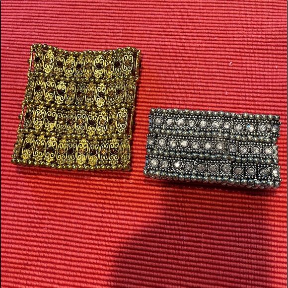 Two cuff bracelets - Picture 2 of 8